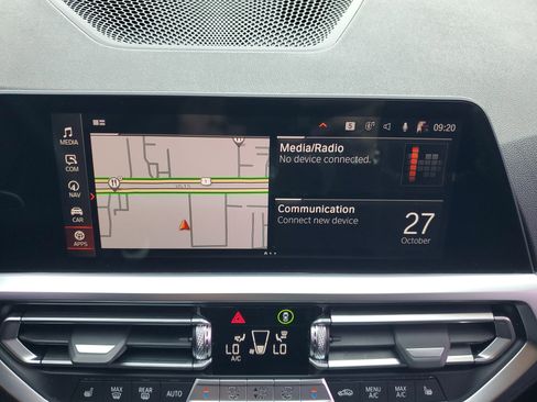 Used 2022 BMW 330i xDrive Sedan w/ Driving Assistance Package image 30