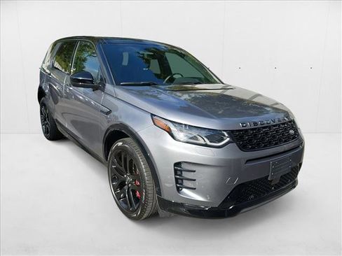 Certified 2024 Land Rover Discovery Sport Dynamic SE image 3