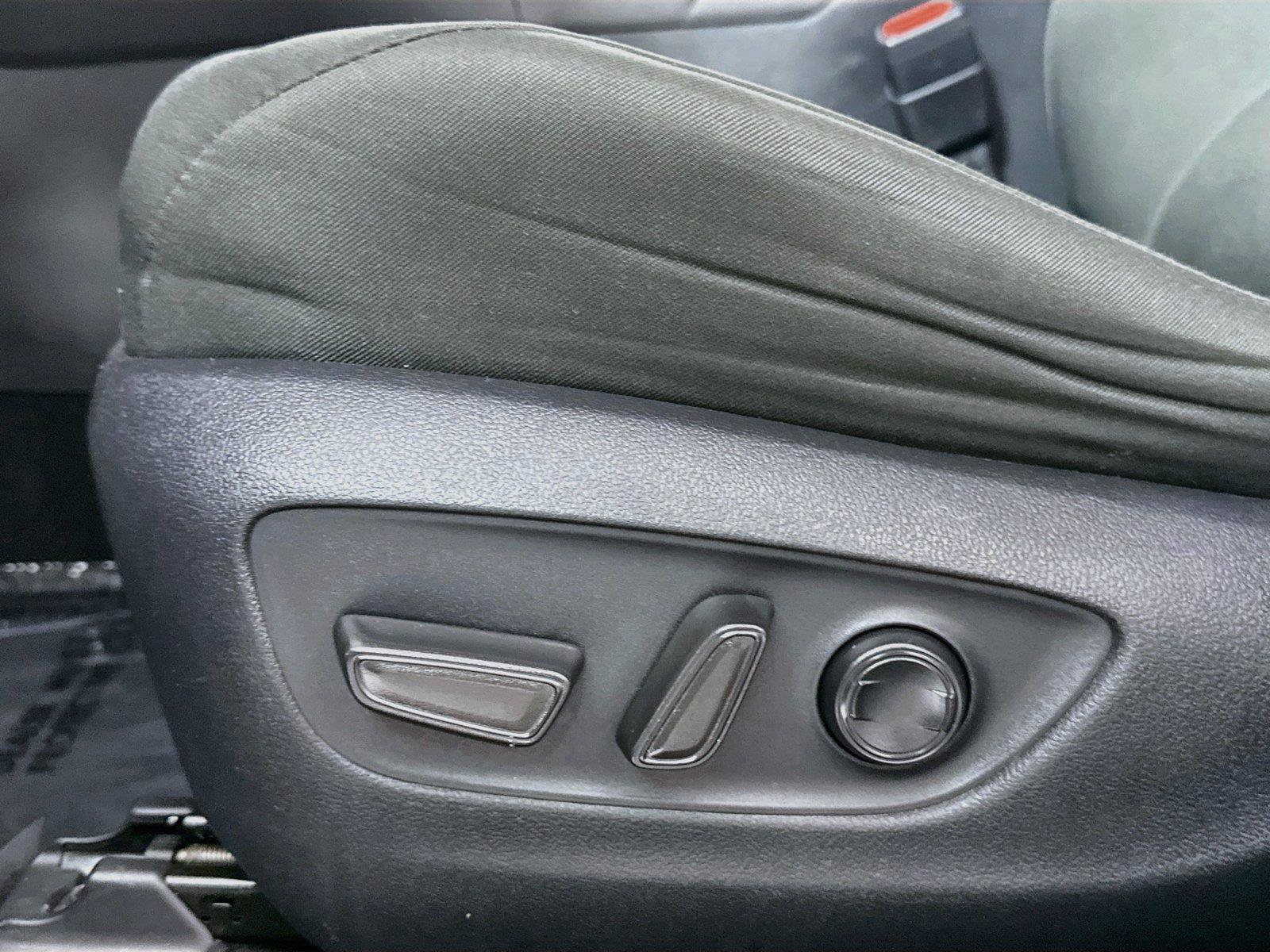Certified 2025 Toyota RAV4 XLE FWD image 27