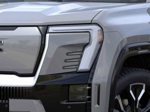 New 2024 GMC Sierra EV Denali AWD/4WD image 10