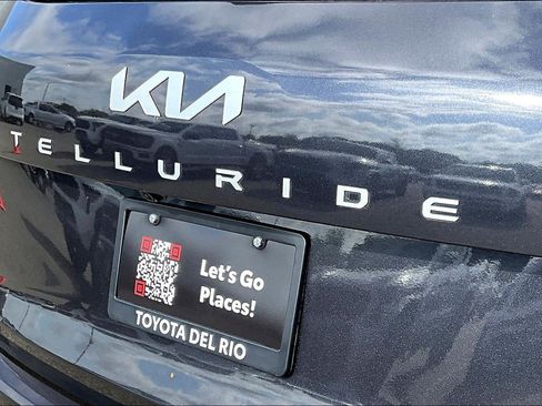 Used 2025 Kia Telluride S FWD image 25