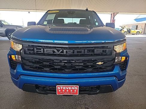 Used 2024 Chevrolet Silverado 1500 Custom AWD/4WD image 4