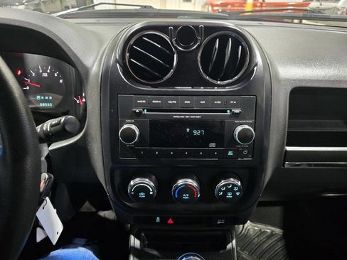 Used 2013 Jeep Compass Sport image 35