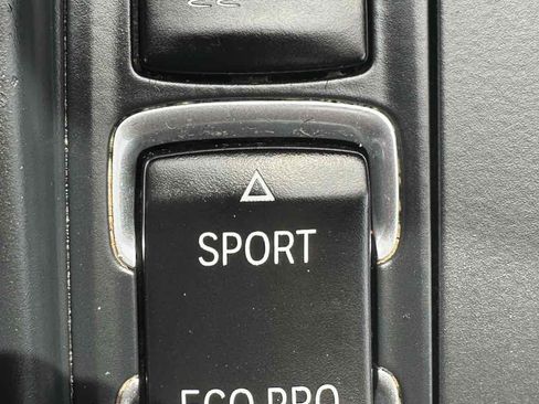 Used 2014 BMW 328i xDrive Sedan AWD/4WD image 20