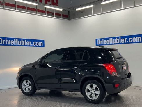 Used 2020 Chevrolet Trax LS FWD image 8