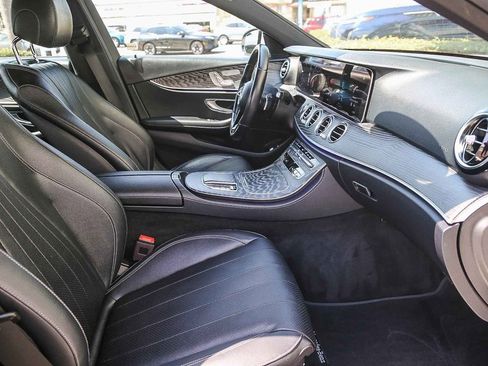 Used 2021 Mercedes-Benz E 350 E 350 image 16