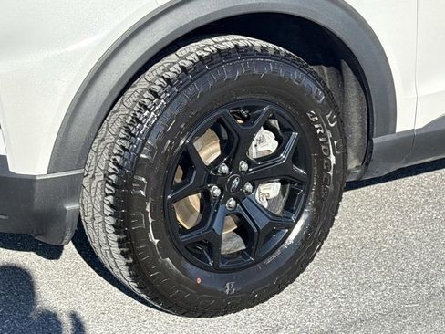 Used 2023 Ford Explorer Timberline AWD/4WD image 29