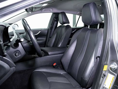 Used 2023 Toyota Mirai w/ Advanced Technology Package RWD image 14
