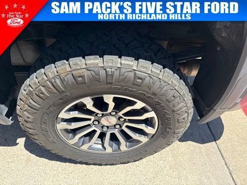 Used 2020 GMC Sierra 1500 AT4 w/ AT4 Premium Package AWD/4WD image 8