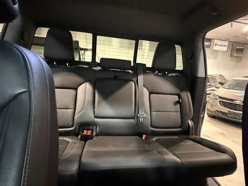 Used 2020 Chevrolet Silverado 1500 RST w/ All-Star Edition image 16