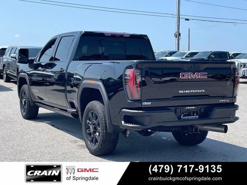 Used 2024 GMC Sierra 2500 AT4 w/ AT4 Premium Plus Package AWD/4WD image 5