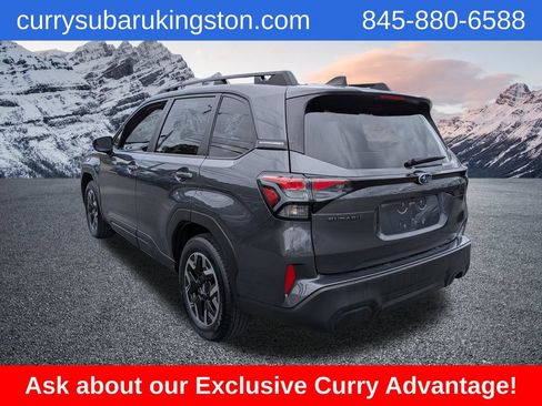 Used 2025 Subaru Forester Premium w/ Convenience Package #1 AWD/4WD image 7