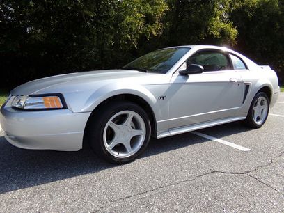 Used 2000 Ford Mustang GT
