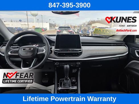 Used 2022 Jeep Compass Sport image 35