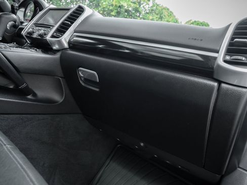 Used 2014 Porsche Cayenne Diesel image 52