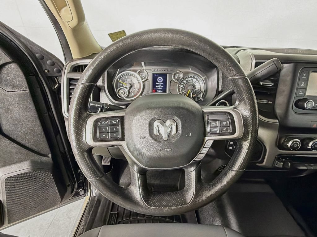 Used 2020 RAM 3500 Tradesman w/ Chrome Appearance Group AWD/4WD image 13