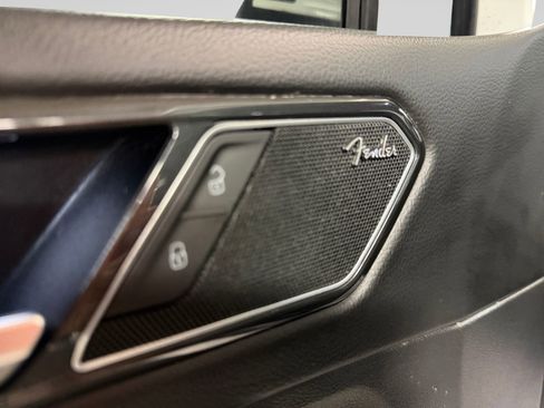 Used 2022 Volkswagen Tiguan SEL R-Line AWD/4WD image 41