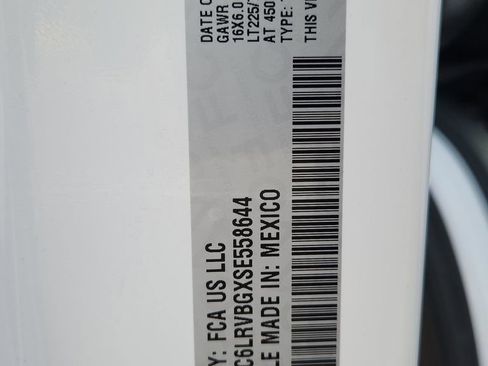 Used 2025 RAM ProMaster 1500 w/ Convenience Group image 16