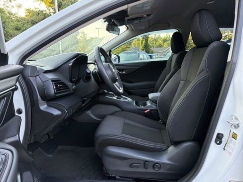 Certified 2025 Subaru Outback Premium AWD/4WD image 17