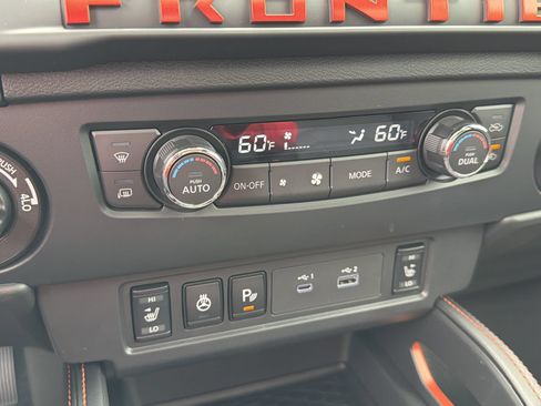 New 2026 Nissan Frontier PRO-4X w/ Pro Premium Package AWD/4WD image 11