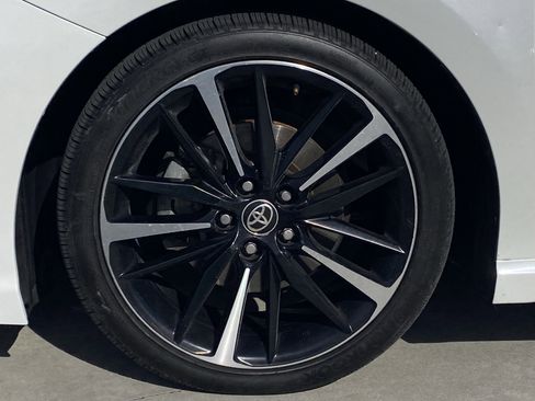 Certified 2020 Toyota Camry XSE image 8