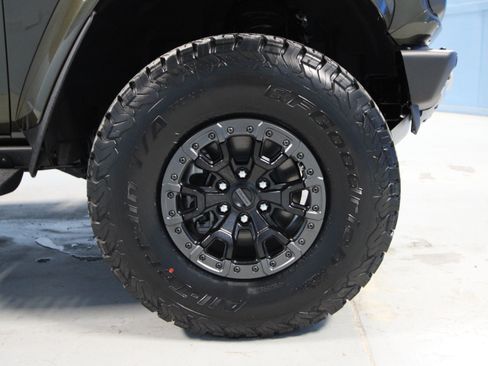 New 2026 Ford Bronco Raptor w/ Interior Carbon Fiber Pack AWD/4WD image 33