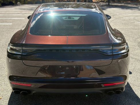 Used 2023 Porsche Panamera GTS image 6