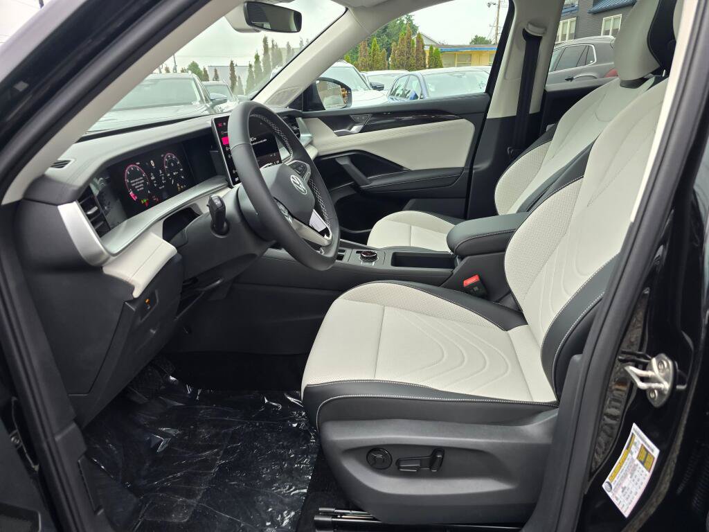 New 2026 Volkswagen Tiguan SE AWD/4WD image 20