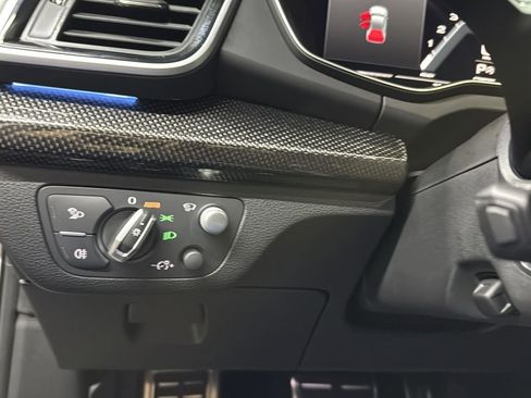 Used 2023 Audi SQ5 Prestige image 18