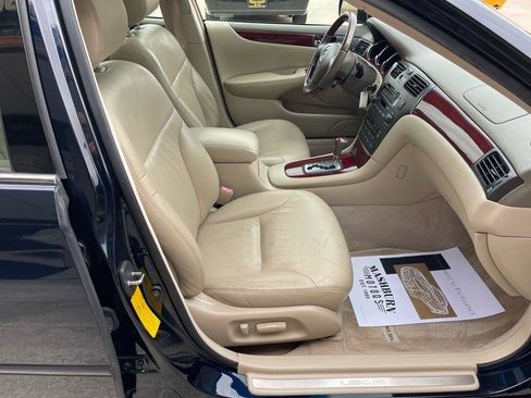 Used 2002 Lexus ES 330 FWD image 38