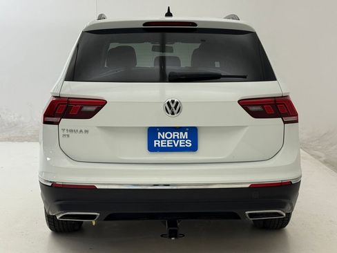 Used 2020 Volkswagen Tiguan SE image 8
