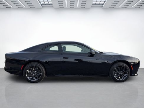 New 2025 Dodge Charger R/T w/ Quick Order Package 25M R/T image 2