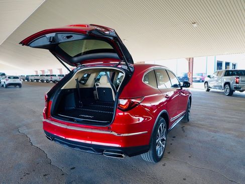 Used 2023 Acura MDX FWD w/ Technology Package image 4