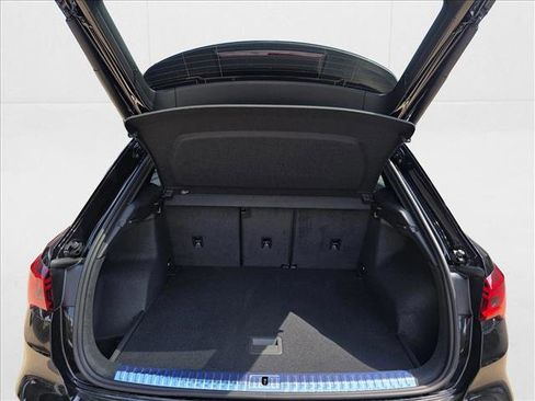 New 2025 Audi Q3 2.0T Premium image 25