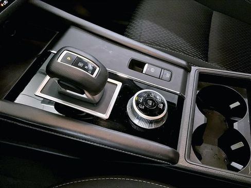 Used 2022 Mitsubishi Outlander ES AWD/4WD image 17