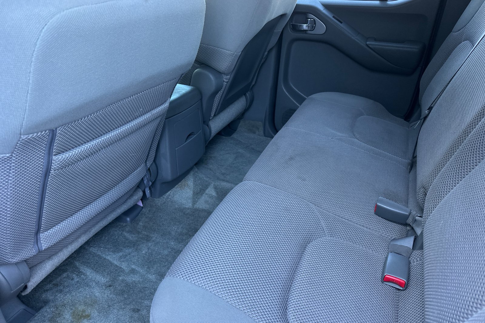 Used 2014 Nissan Frontier SV RWD image 12