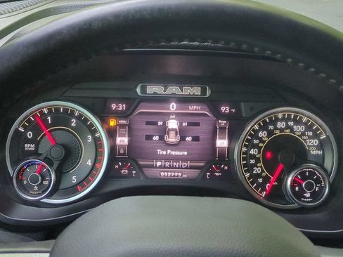 Used 2022 RAM 2500 Laramie AWD/4WD image 17