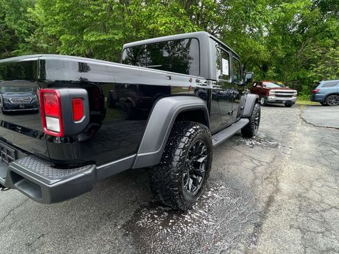 Used 2020 Jeep Gladiator Sport w/ Quick Order Package 24S AWD/4WD image 7