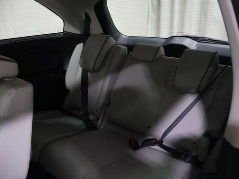 New 2026 Honda Odyssey Touring image 14