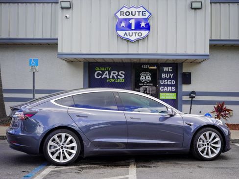 Used 2018 Tesla Model 3 RWD image 4