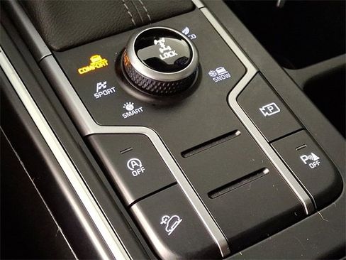 Used 2023 Kia Sorento S w/ Panoramic Sunroof Package image 26