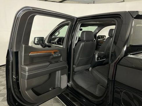 Used 2022 GMC Sierra 1500 Denali AWD/4WD image 39