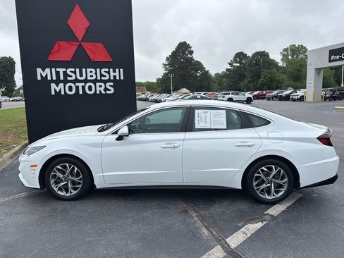 Used 2023 Hyundai Sonata SEL FWD image 6
