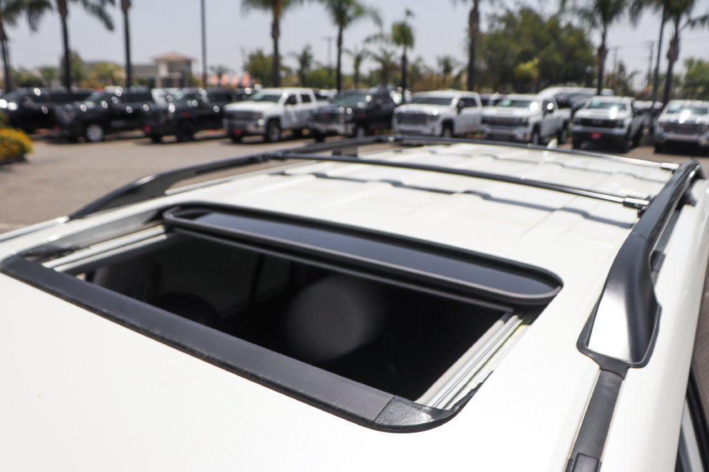 Used 2018 Toyota Land Cruiser AWD/4WD image 30
