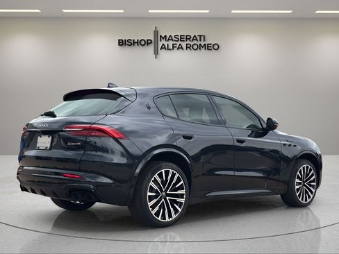 New 2025 Maserati Grecale Modena AWD/4WD image 7