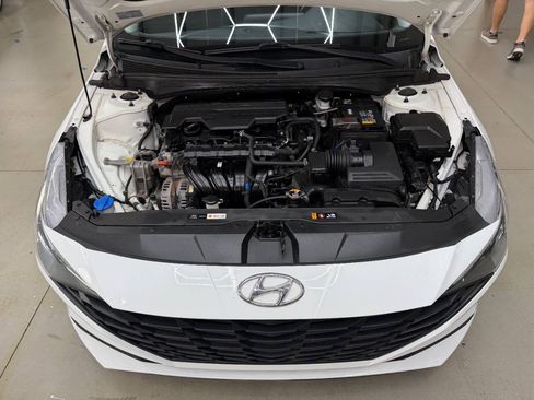 Used 2021 Hyundai Elantra SEL FWD image 7
