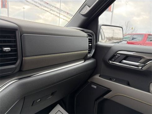 New 2026 Chevrolet Silverado 1500 ZR2 w/ Dark Appearance Package image 32