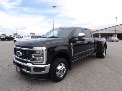 Used 2024 Ford F350 King Ranch w/ Chrome Package AWD/4WD image 3