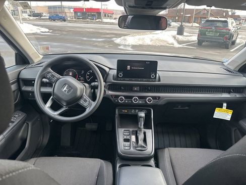 Used 2025 Honda CR-V EX image 26