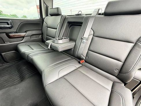 Used 2018 GMC Sierra 1500 SLT w/ SLT Premium Package RWD image 30